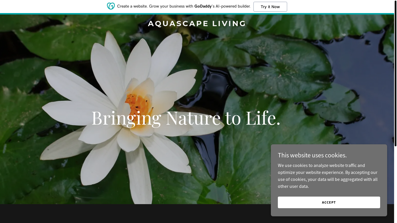 the desktop screenshot of aquascapeliving.com