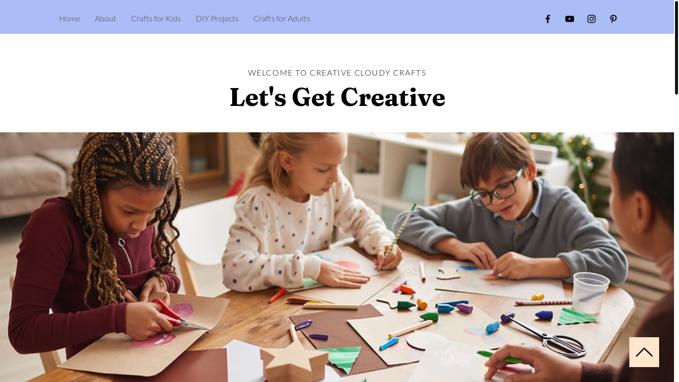 the desktop screenshot of www.creativecloudycrafts.com