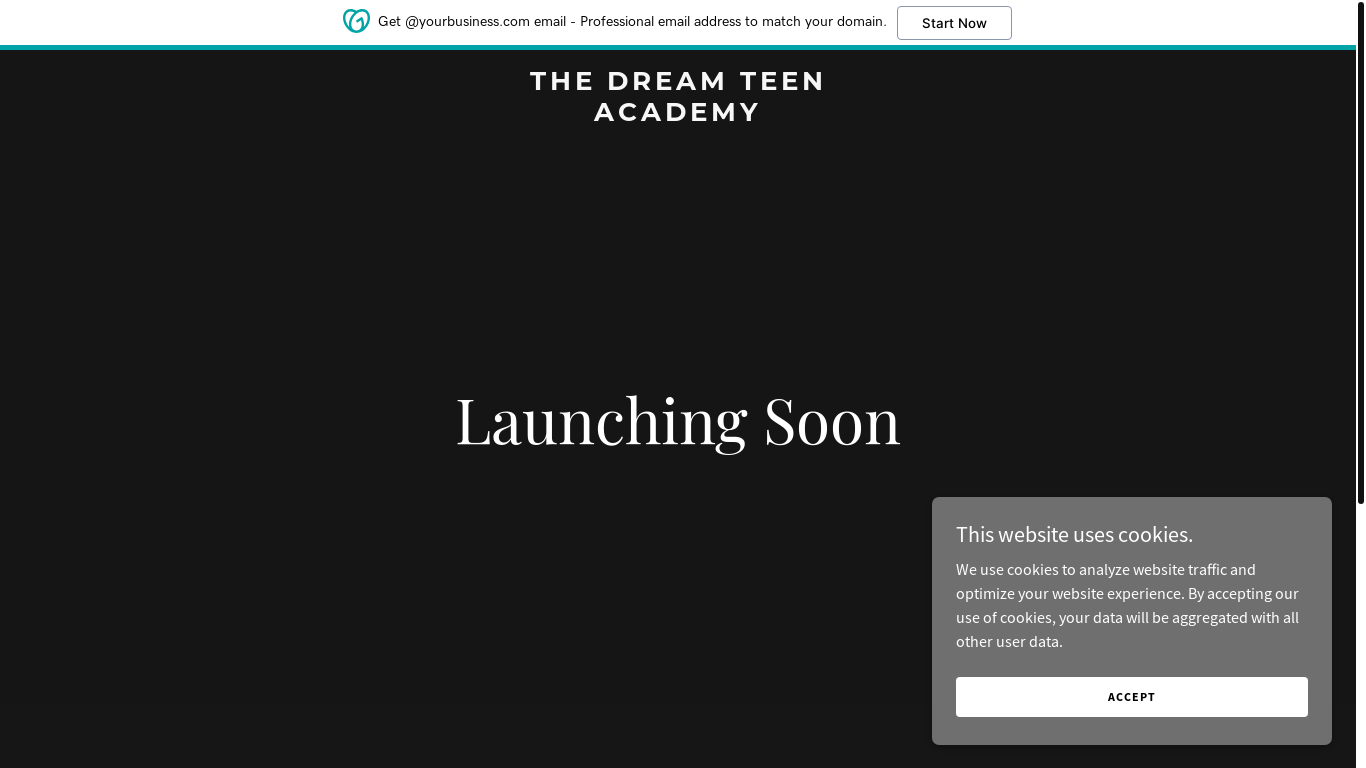 the desktop screenshot of thedreamteenacademy.com